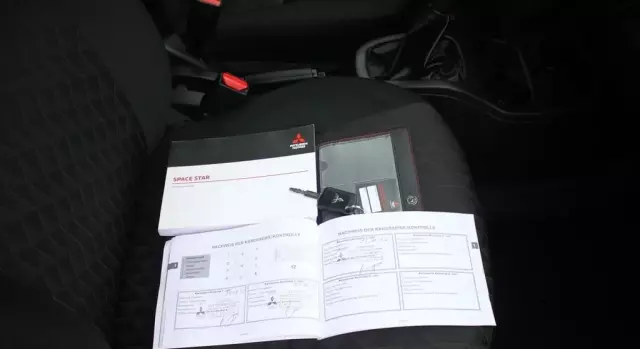 MITSUBISHI Space Star 