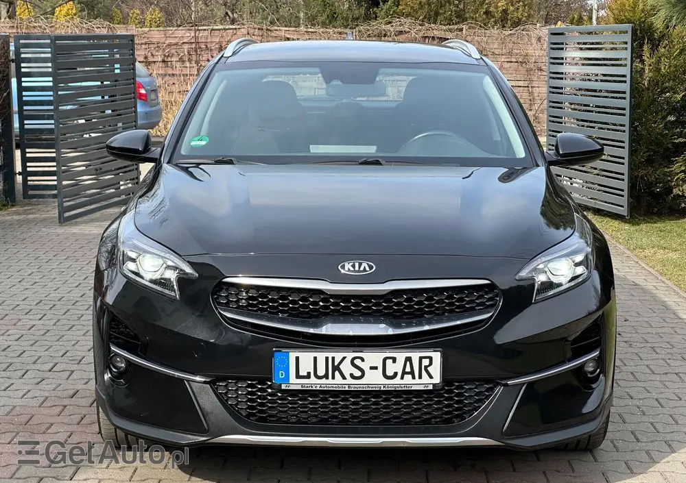 KIA XCeed 1.5 T-GDI OPF BLACK XDITION
