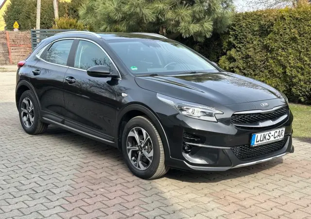 KIA XCeed 1.5 T-GDI OPF BLACK XDITION