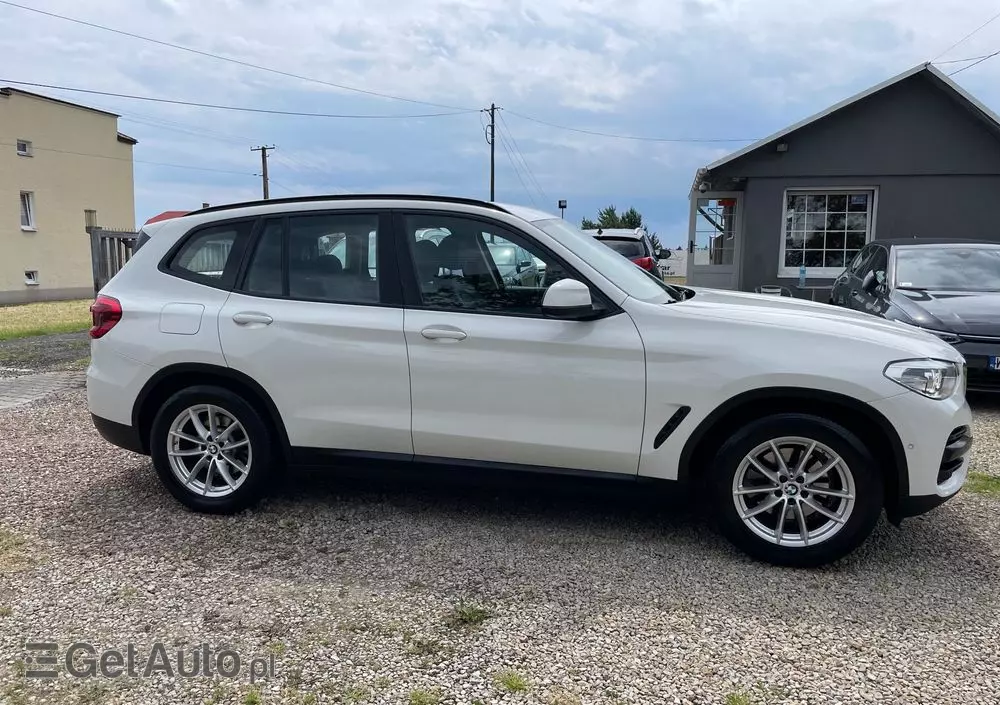 BMW X3 XDrive20d Advantage