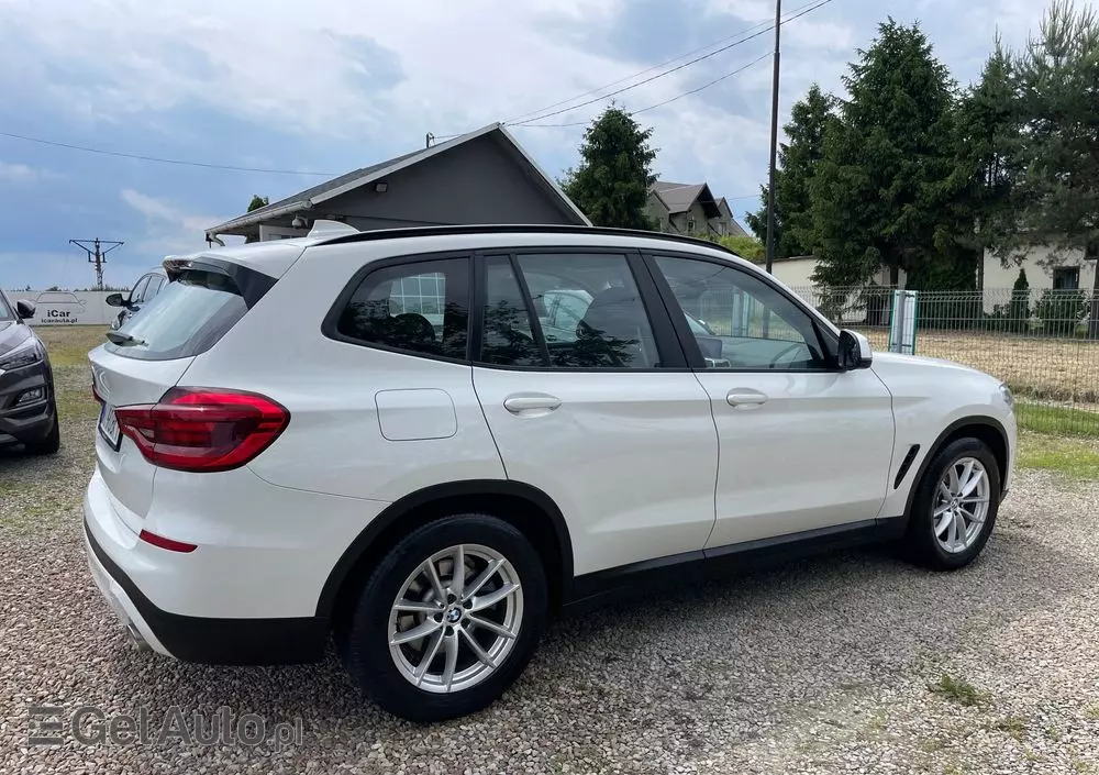 BMW X3 XDrive20d Advantage