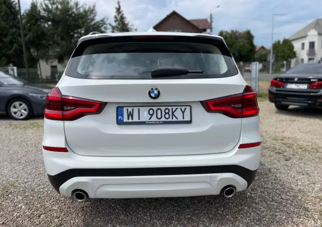 BMW X3 XDrive20d Advantage