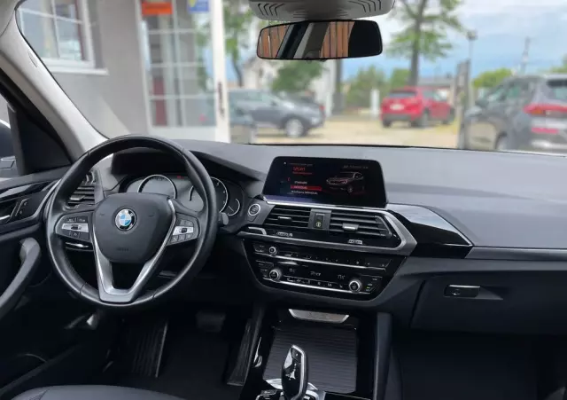 BMW X3 XDrive20d Advantage