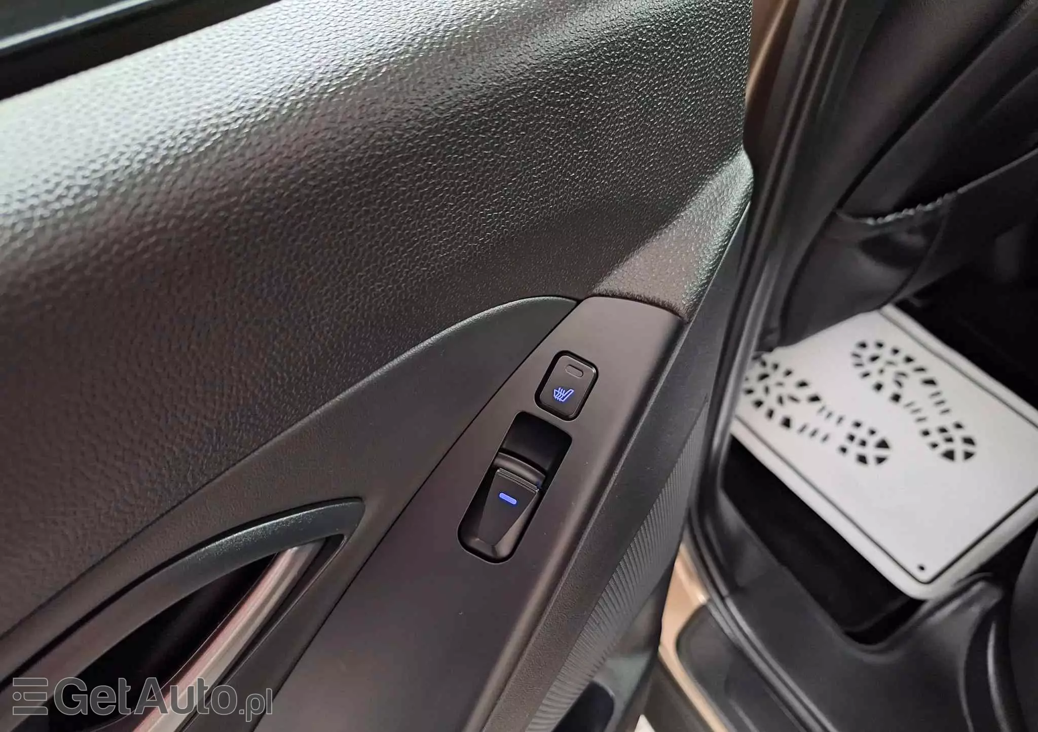 HYUNDAI Ix35 1.6 2WD Fifa World Cup Edition