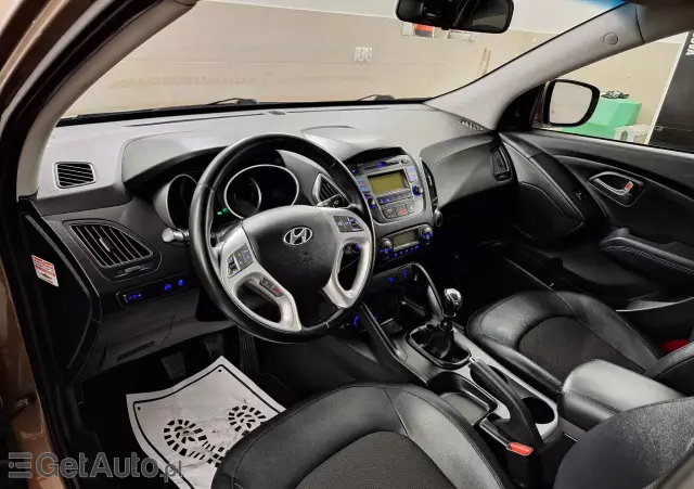 HYUNDAI Ix35 1.6 2WD Fifa World Cup Edition