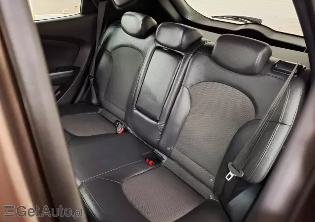 HYUNDAI Ix35 1.6 2WD Fifa World Cup Edition