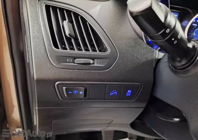 HYUNDAI Ix35 1.6 2WD Fifa World Cup Edition