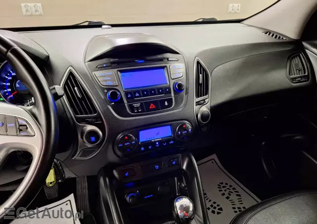 HYUNDAI Ix35 1.6 2WD Fifa World Cup Edition