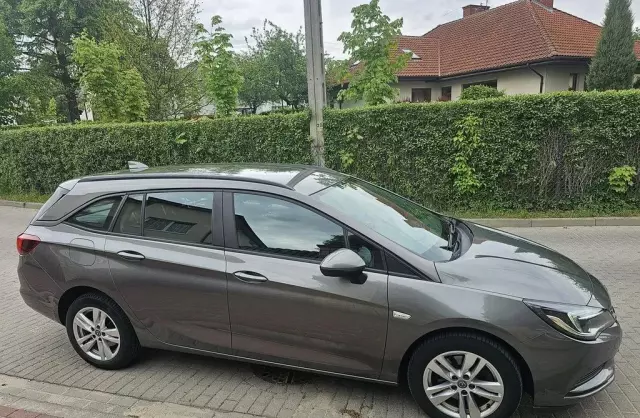 OPEL Astra 