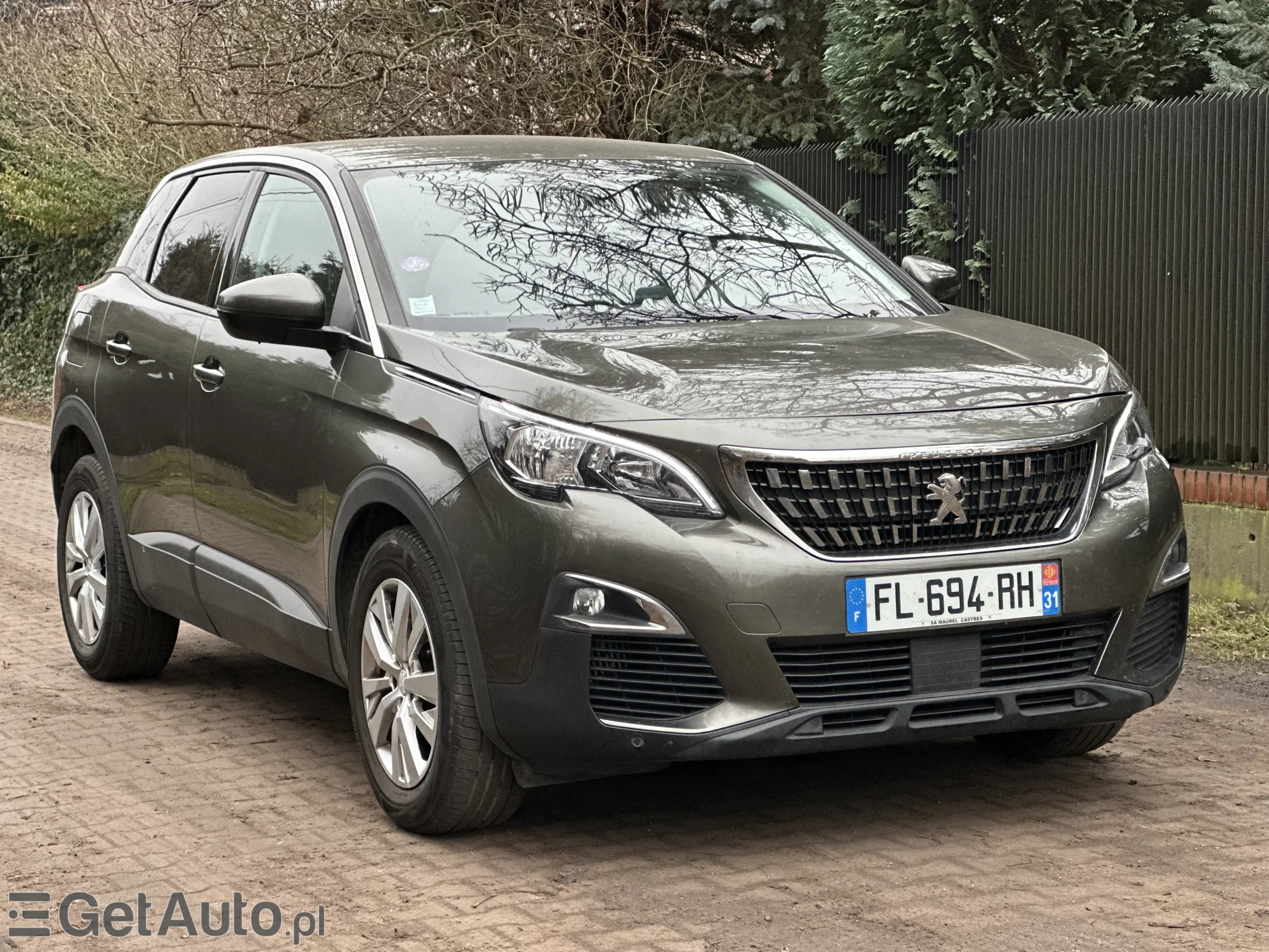 PEUGEOT 3008 Active 130 S&S Aut.