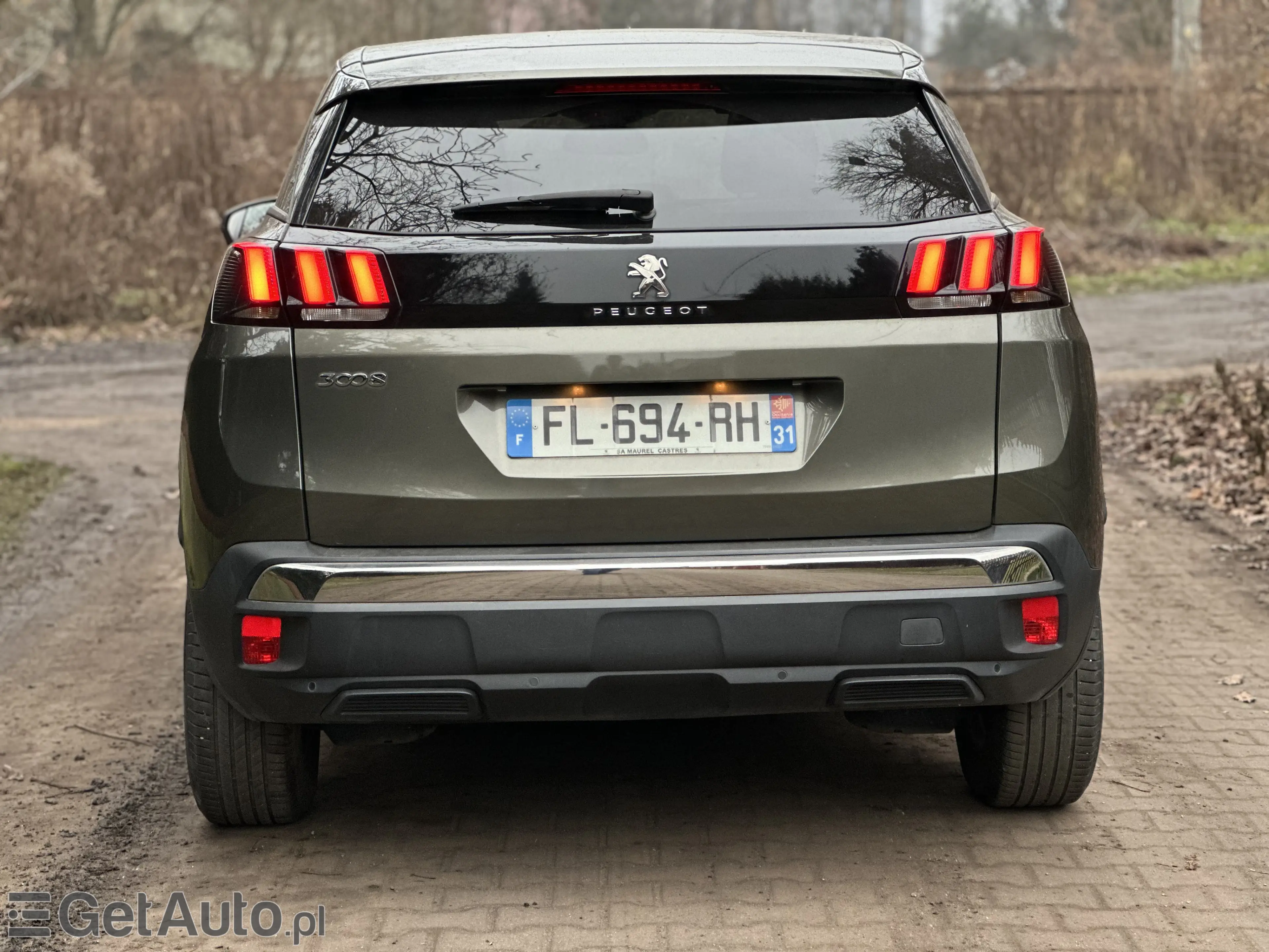 PEUGEOT 3008 Active 130 S&S Aut.
