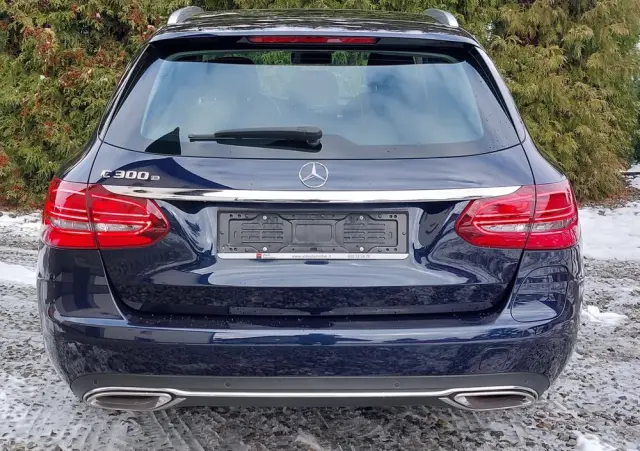MERCEDES-BENZ Klasa C 300 e 9G-TRONIC Avantgarde