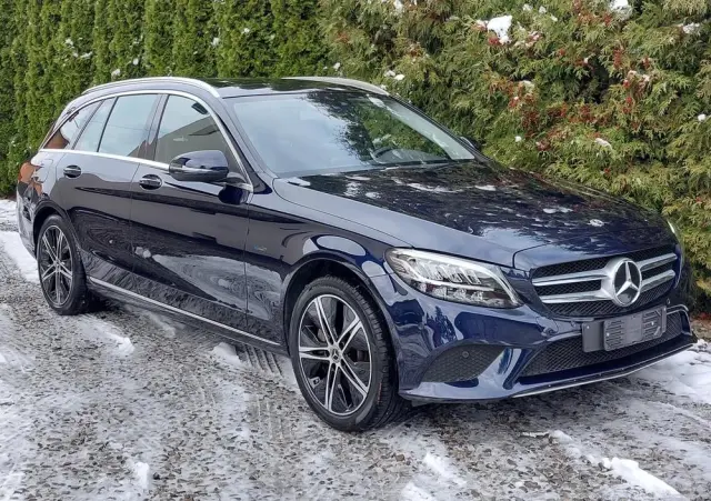 MERCEDES-BENZ Klasa C 300 e 9G-TRONIC Avantgarde