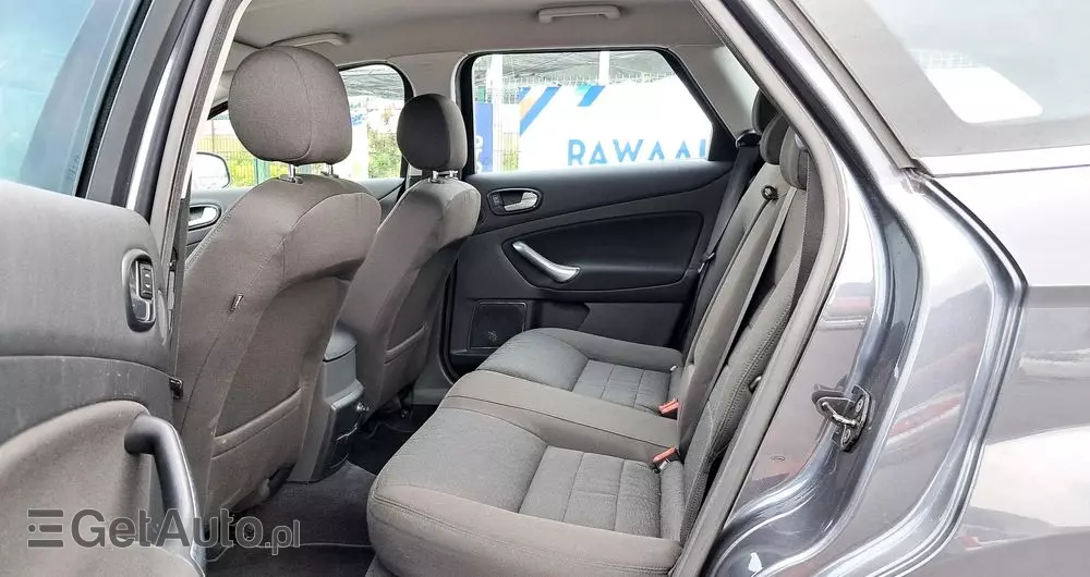 FORD Mondeo 2.3 Titanium