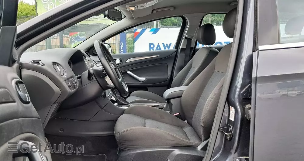 FORD Mondeo 2.3 Titanium