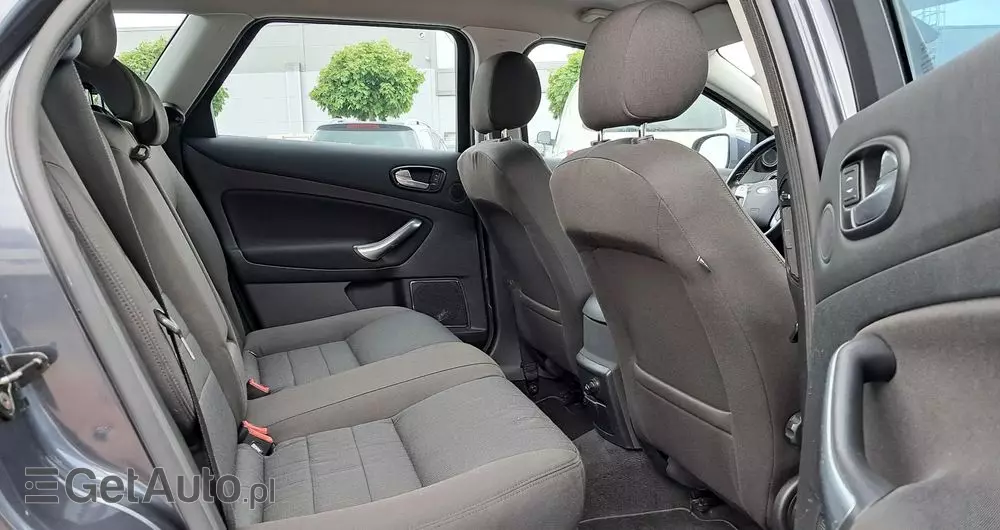 FORD Mondeo 2.3 Titanium