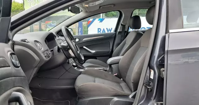 FORD Mondeo 2.3 Titanium