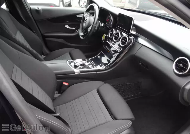 MERCEDES-BENZ Klasa C 200 (BlueTEC) d 7G-TRONIC