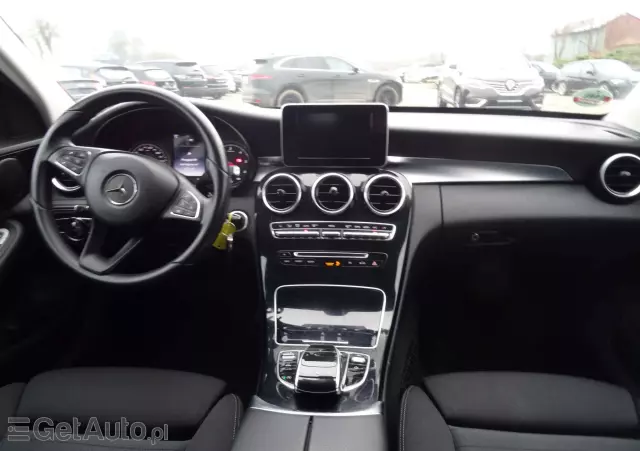 MERCEDES-BENZ Klasa C 200 (BlueTEC) d 7G-TRONIC