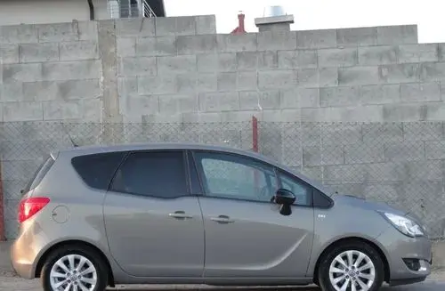 OPEL Meriva 