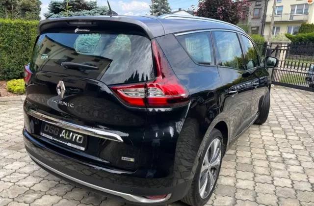 RENAULT Grand Scenic 