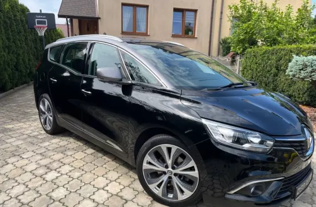 RENAULT Grand Scenic 