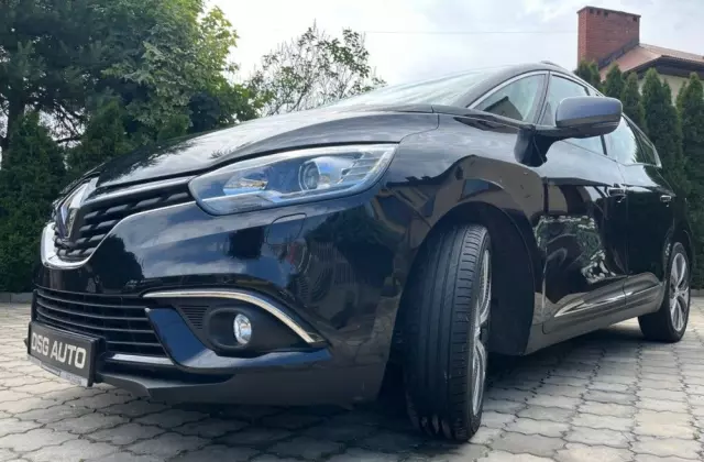 RENAULT Grand Scenic 