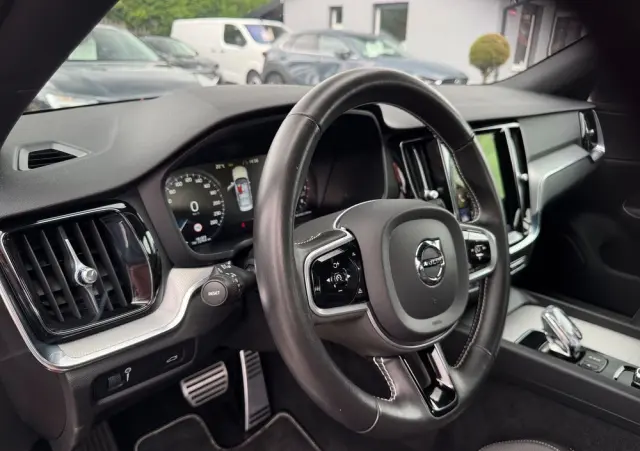 VOLVO S60 B4 B Geartronic RDesign