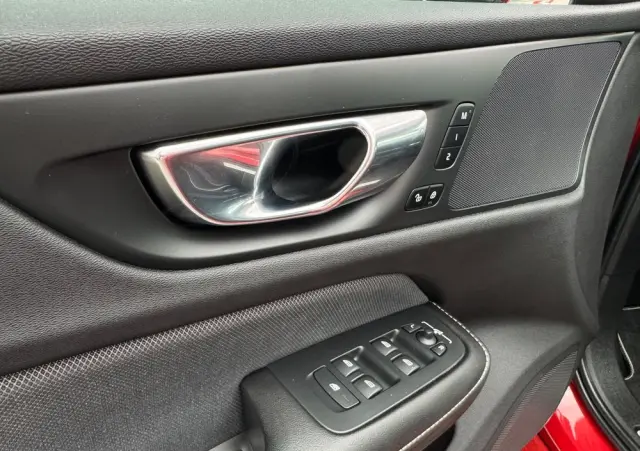 VOLVO S60 B4 B Geartronic RDesign