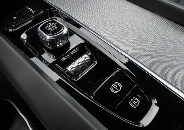 VOLVO S60 B4 B Geartronic RDesign