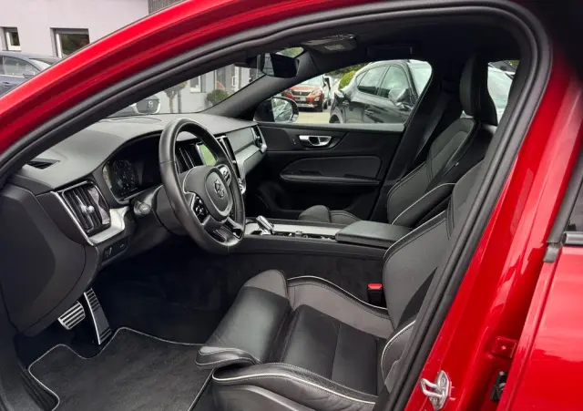 VOLVO S60 B4 B Geartronic RDesign