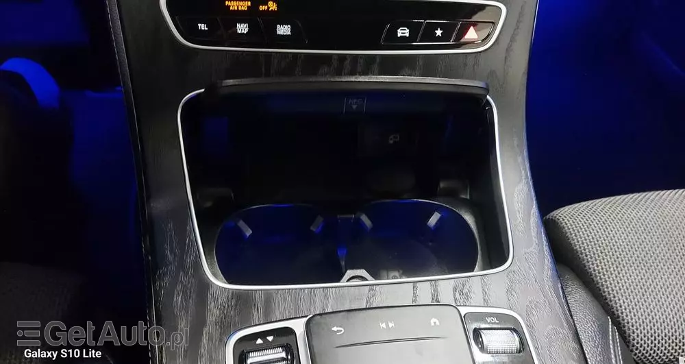 MERCEDES-BENZ Klasa E 220 d 9G-TRONIC Exclusive