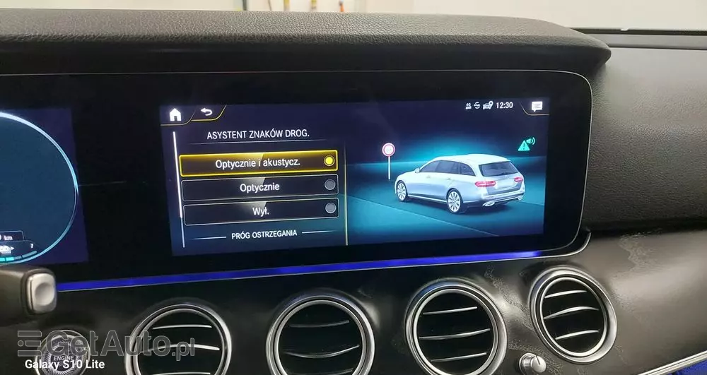 MERCEDES-BENZ Klasa E 220 d 9G-TRONIC Exclusive