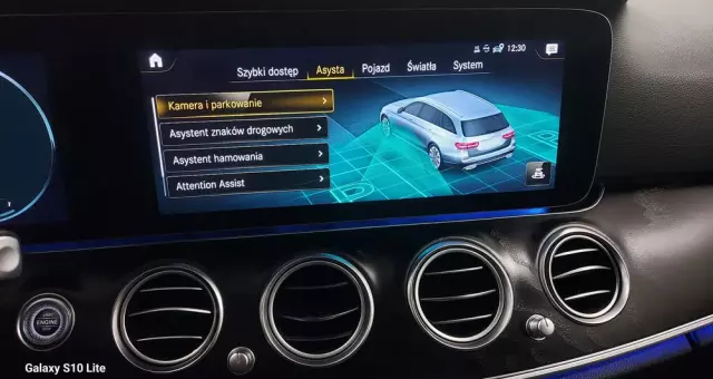 MERCEDES-BENZ Klasa E 220 d 9G-TRONIC Exclusive