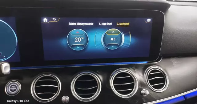 MERCEDES-BENZ Klasa E 220 d 9G-TRONIC Exclusive