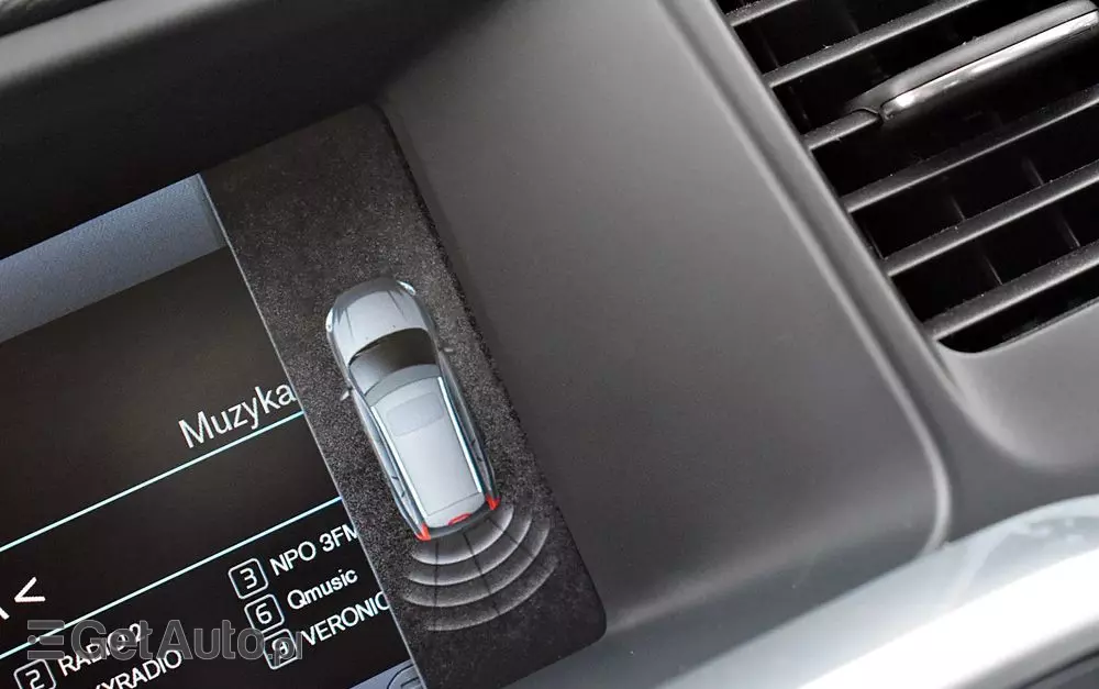 VOLVO V60 D3 Geartronic Momentum