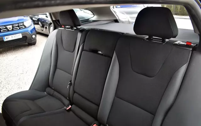 VOLVO V60 D3 Geartronic Momentum