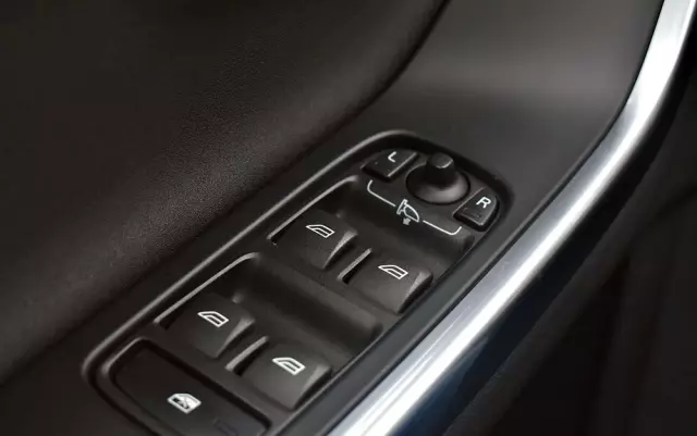 VOLVO V60 D3 Geartronic Momentum