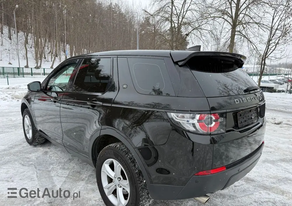 LAND ROVER Discovery Sport D150 SE