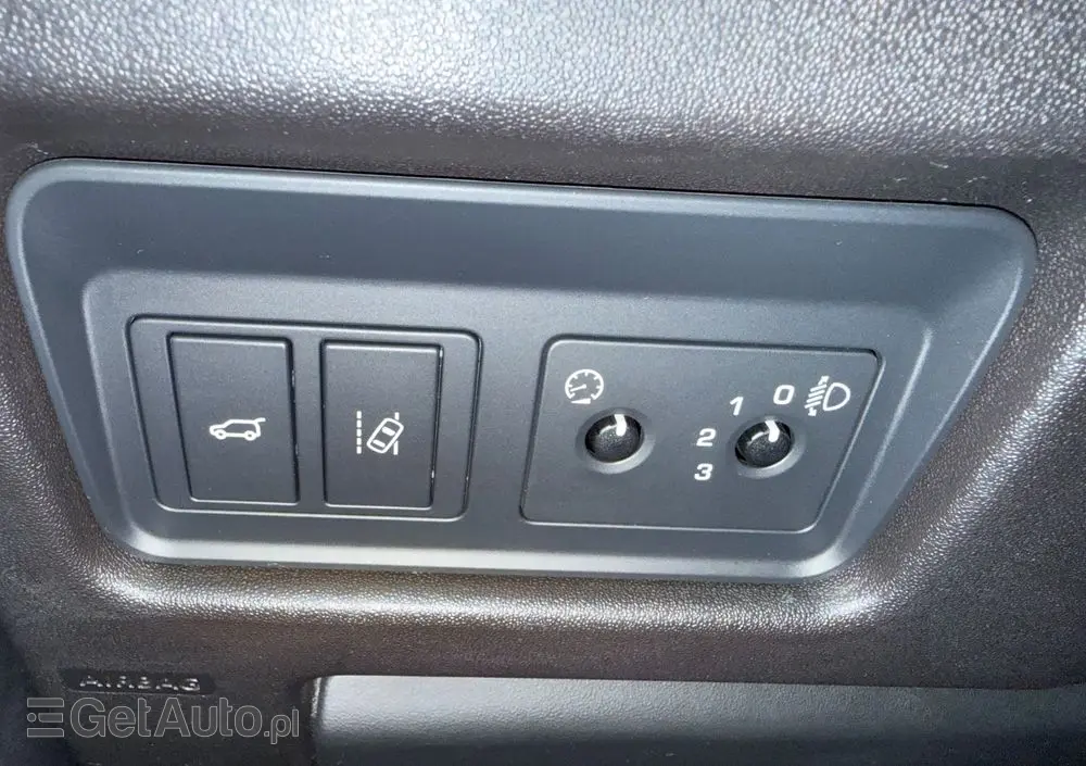 LAND ROVER Discovery Sport D150 SE