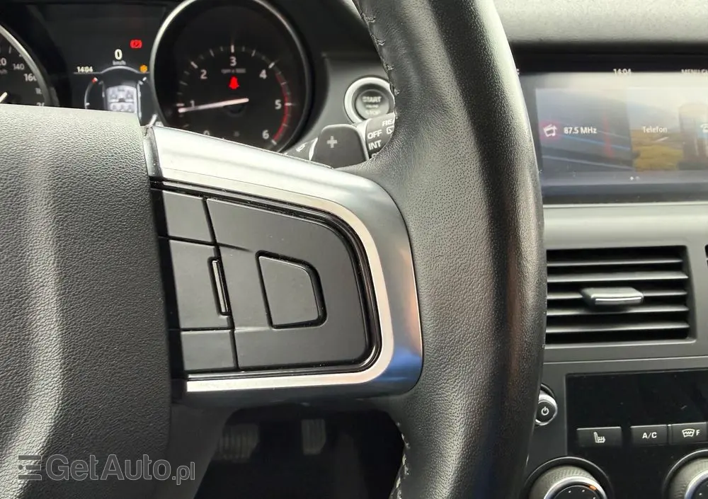 LAND ROVER Discovery Sport D150 SE