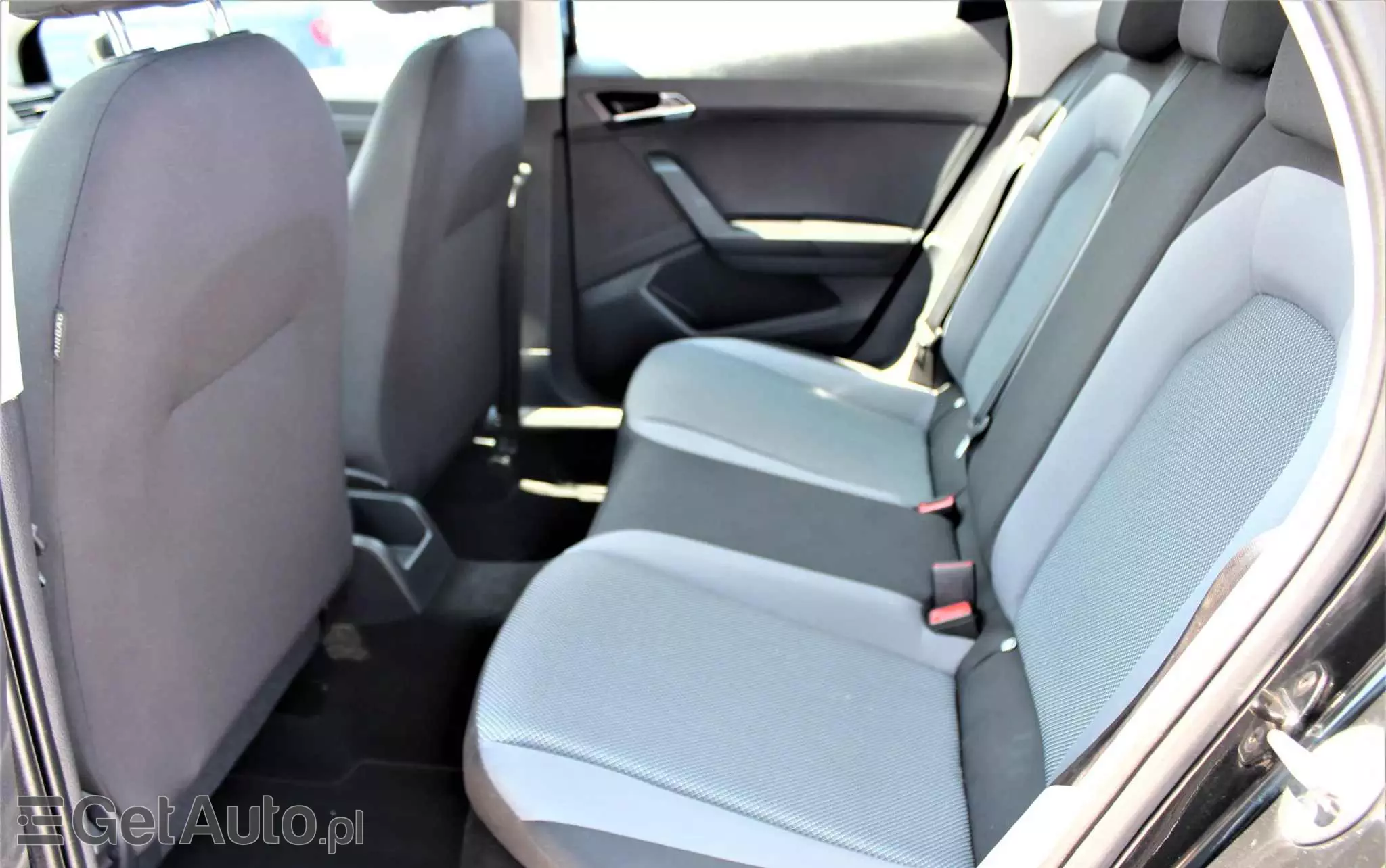 SEAT Arona 1.0 TSI OPF Black Edition