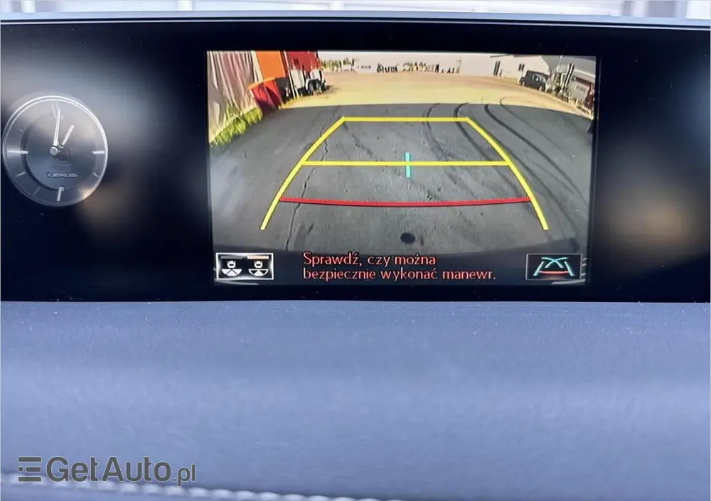 LEXUS UX 250h GPF Business Edition 2WD