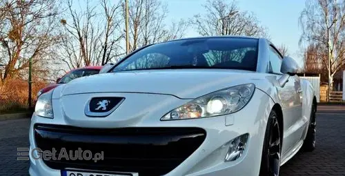 PEUGEOT RCZ 
