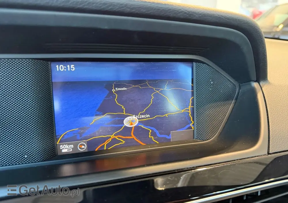 MERCEDES-BENZ Klasa C 180 BlueEFFICIENCY 7G-TRONIC