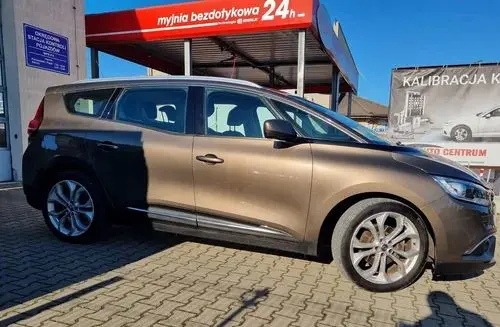 RENAULT Grand Scenic 