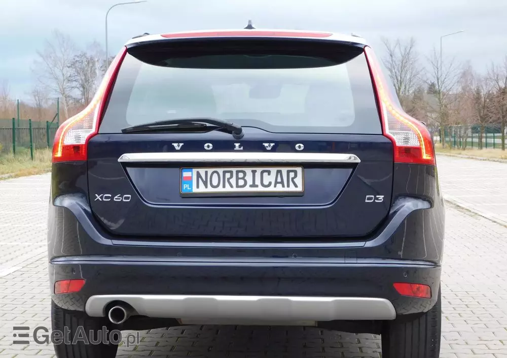 VOLVO XC 60 D3 Drive-E Momentum
