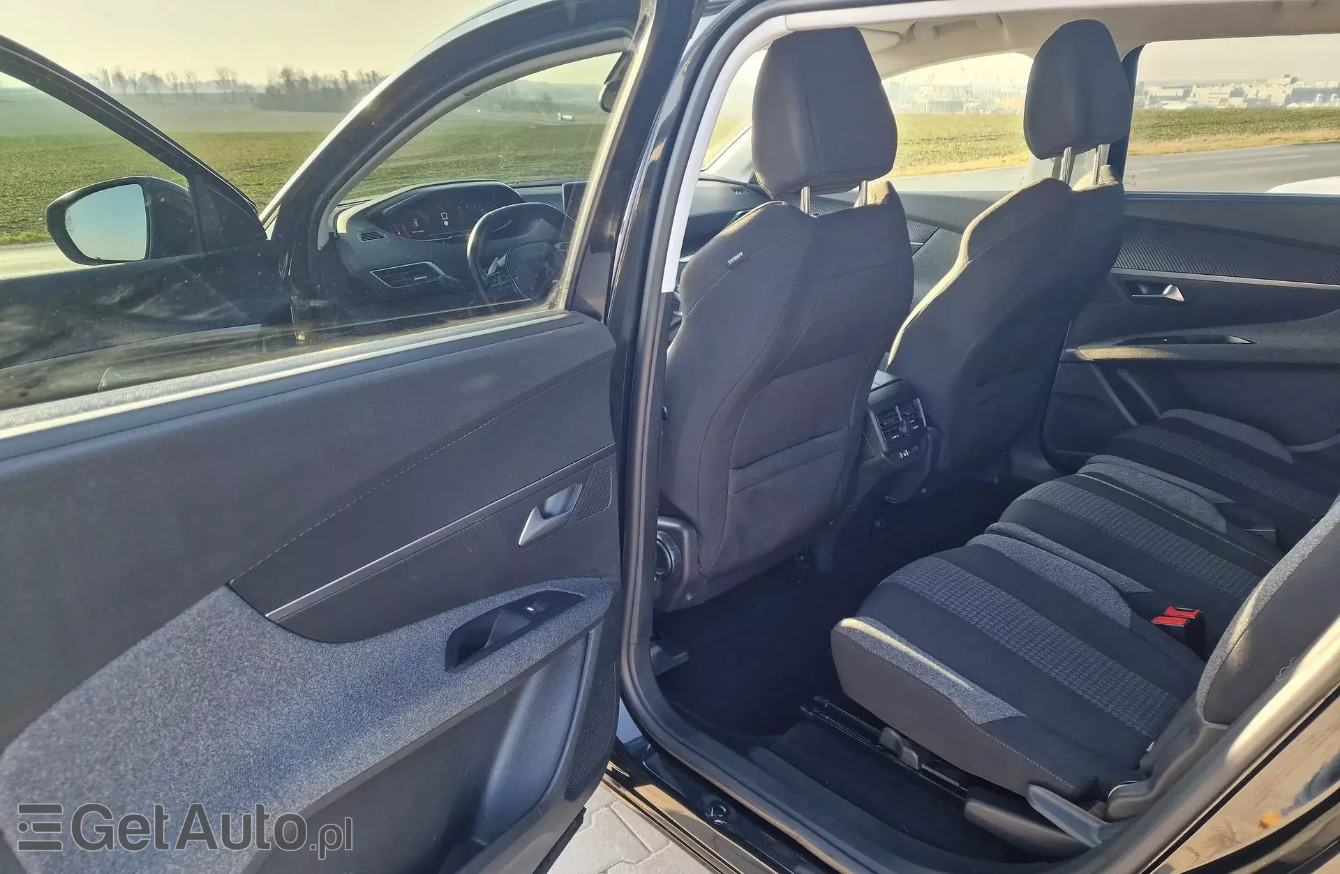 PEUGEOT 5008 1.5 BlueHDi (130 KM)