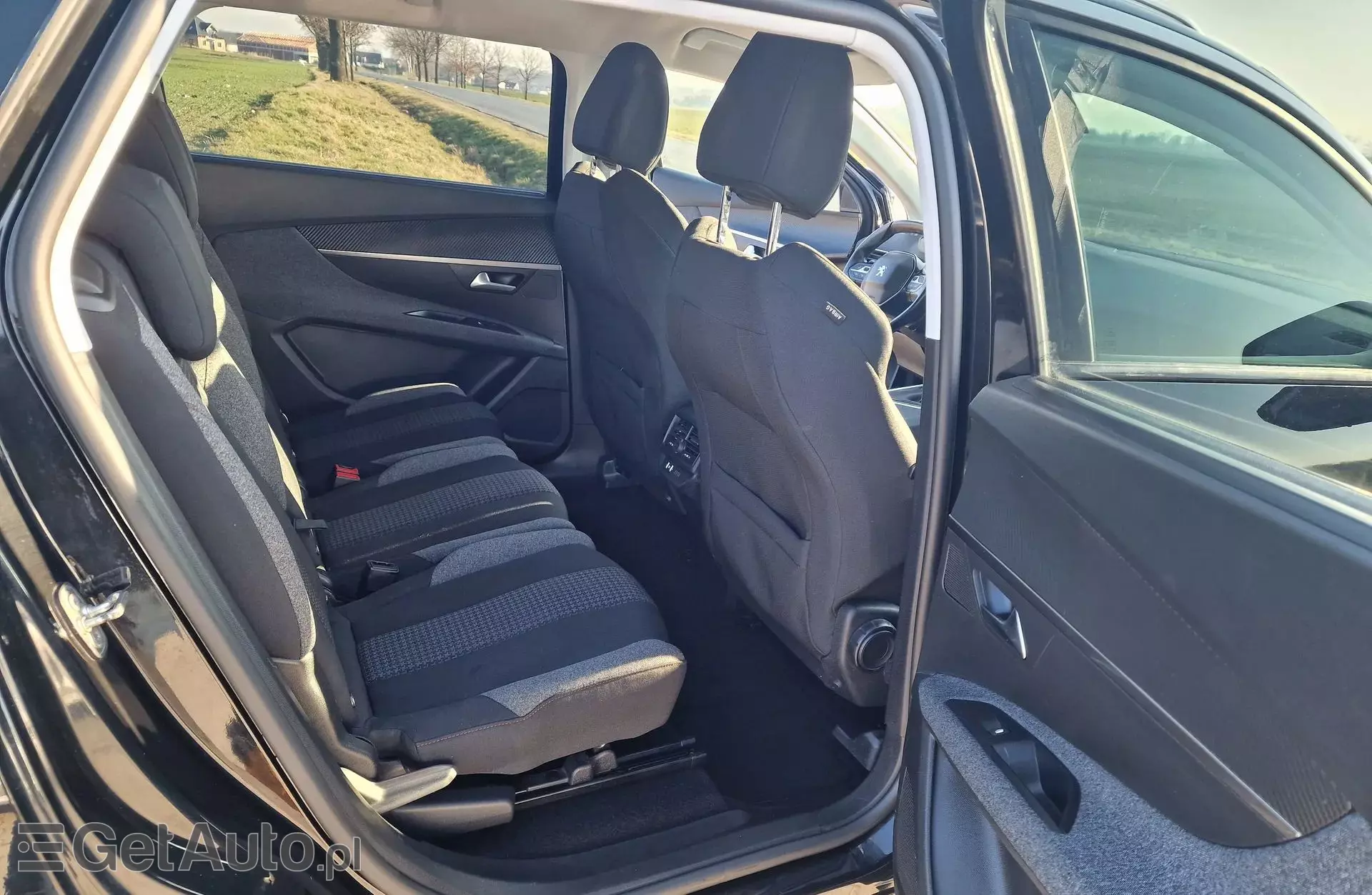 PEUGEOT 5008 1.5 BlueHDi (130 KM)