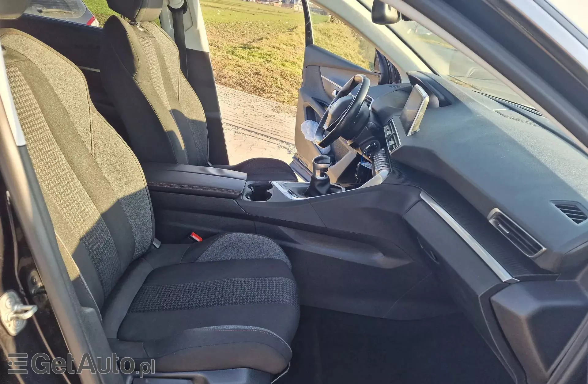 PEUGEOT 5008 1.5 BlueHDi (130 KM)